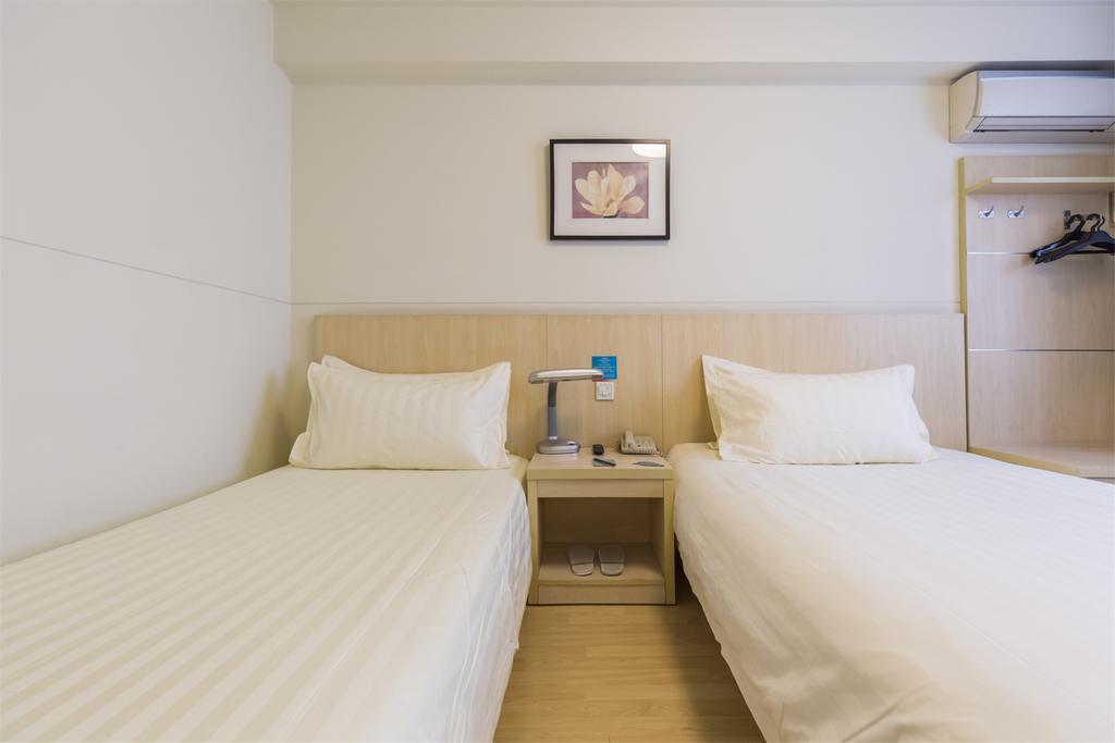 Jingjiang Inn Shanghai Jiading Chengzhong Road Luaran gambar