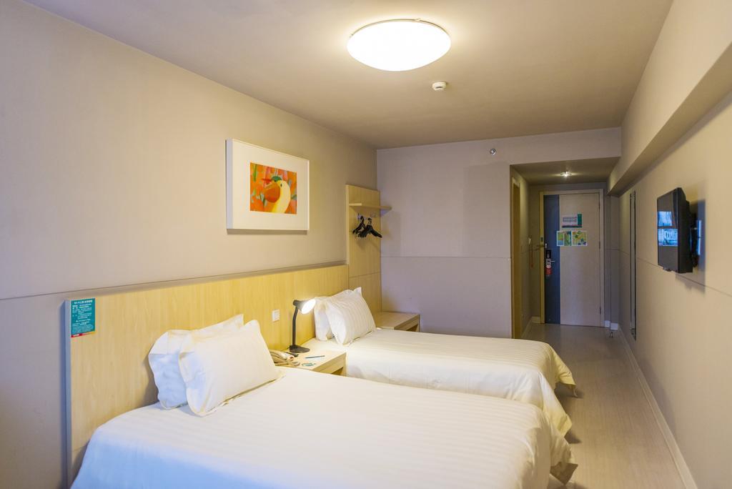 Jingjiang Inn Shanghai Jiading Chengzhong Road Luaran gambar